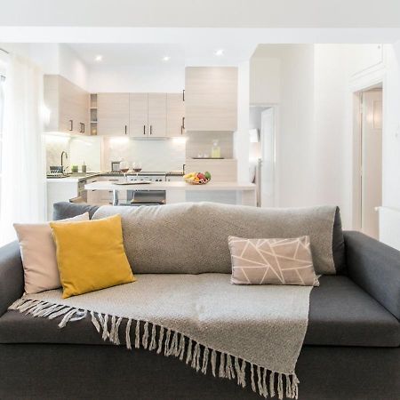 أثينا Socrates By Heloni Apartments المظهر الخارجي الصورة